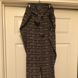 Forever 21 Geometric joggers